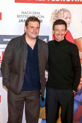 Sebastian Bezzel, Oliver Berben on the red carpet at the movie premiere Die Aelteren at Kinopolis HafenCity in Hamburg on 02 02 2026 Hamburg Germany