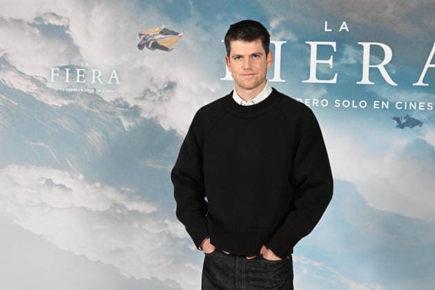 Photocall of the film La Fiera in Madrid Actor Miguel Bernardeau poses during the presentation of the film La Fiera at the Hotel Barceló Torre de Madrid, on February 03, 2026, in Madrid Spain The film delves into the universe of BASE jumping in wingsuits, one of the most extreme and fascinating disciplines of risk sport, to build a deeply human story PHOTOCALL CINE FILM ACTOR 03 FEBRUARY 2026 José Madrid Madrid Madrid Espana  Copyright: xJosÃ xOlivax 7262303