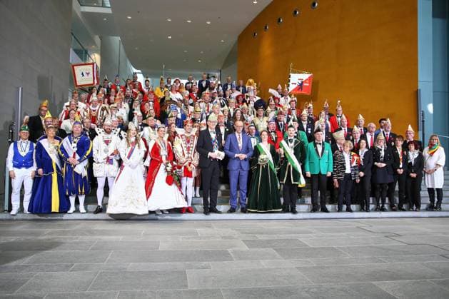 Berlin, Deutschland, 03.02.2026: Bundeskanzleramt: Empfang der Karnevalisten aus ganz Deutschland: Bundeskanzler Friedrich Merz (CDU) empfängt Karnevalisten aus ganz Deutschland *** Berlin, Germany, 03 02 2026 Federal Chancellery Reception for carnivalists from all over Germany Federal Chancellor Friedrich Merz CDU receives carnivalists from all over Germany Copyright: xdtsxNachrichtenagenturx dts_105234