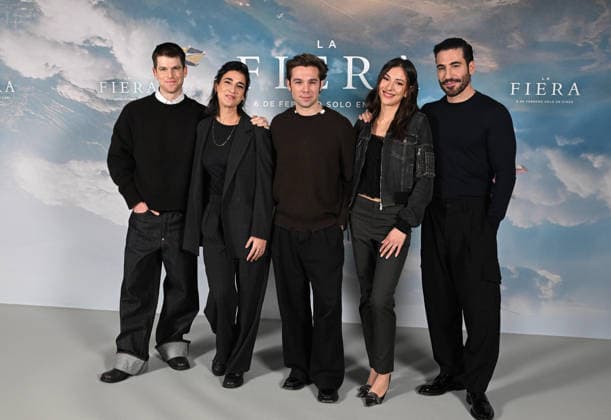 Photocall for the film La Fiera in Madrid Miguel Bernardeau, Stéphanie Magnin, Carlos Cuevas, Candela González and Miguel Ángel Silvestre pose during the presentation of the film La Fiera at the Hotel Barceló Torre in Madrid, on February 3, 2026, in Madrid Spain The film delves into the universe of BASE jumping in a wingsuit, one of the most extreme and fascinating disciplines of extreme sports, to build a deeply human story PHOTOCALL CINE FILM ACTOR 03 FEBRUARY 2026 José Madrid Madrid Madrid Spain  Copyright: xJosÃ xOlivax 7262389