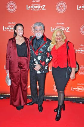 25 Lambertz Monday Night Caroline Bosbach , Christof Sage and Angelica Camm Daum on the occasion of the 25 Lambertz Monday Night on 02 02 2026 in the MMC Filmstudios Cologne 20260202MWI104004