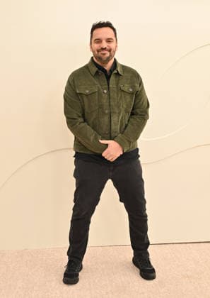 Apple TV Press Day Jake Johnson arriving to Apple TV Press Day at Barker Hanger on February 03, 2026 in Santa Monica, CA. Santa Monica Barker Hanger California USA Copyright: xLISAxOConnor AFF-USA.comx