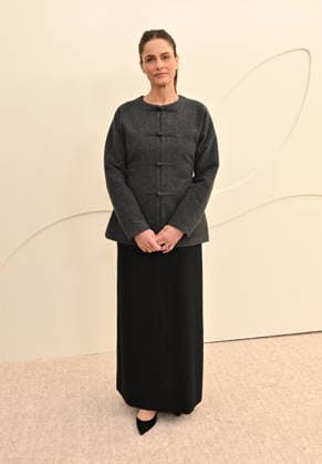 Apple TV Press Day Amanda Peet arriving to Apple TV Press Day at Barker Hanger on February 03, 2026 in Santa Monica, CA. Santa Monica Barker Hanger California USA Copyright: xLISAxOConnor AFF-USA.comx