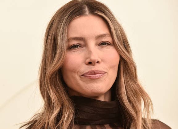 Apple TV Press Day Jessica Biel arriving to Apple TV Press Day at Barker Hanger on February 03, 2026 in Santa Monica, CA. Santa Monica Barker Hanger California USA Copyright: xLISAxOConnor AFF-USA.comx
