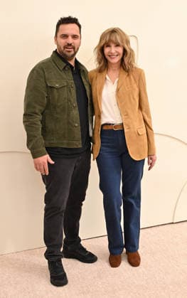 Apple TV Press Day Jake Johnson and Mary Steenburgen arriving to Apple TV Press Day at Barker Hanger on February 03, 2026 in Santa Monica, CA. Santa Monica Barker Hanger California USA Copyright: xLISAxOConnor AFF-USA.comx