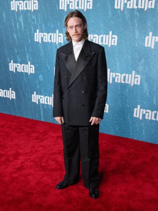 February 3, 2026, USA: attends the Dracula Los Angeles Premiere. USA - ZUMAb173 20260203_aap_b173_011 Copyright: xBillyxBennightx