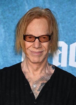 ˜Dracula™ Los Angeles Premiere Danny Elfman arriving at the Dracula? Los Angeles premiere held at the TCL Chinese Theatre on February 3, 2026 in Hollywood, Ca. Hollywood TCL Chinese Theatre California USA Copyright: xTammiexArroyox xAFF-USA.comx