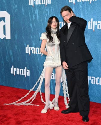 ˜Dracula™ Los Angeles Premiere Zoe Bleu and Caleb Landry Jones arriving at the Dracula? Los Angeles premiere held at the TCL Chinese Theatre on February 3, 2026 in Hollywood, Ca. Hollywood TCL Chinese Theatre California USA Copyright: xTammiexArroyox xAFF-USA.comx