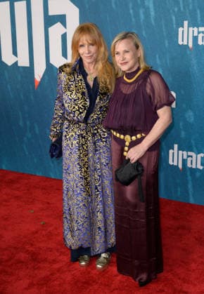 Dracula Premiere - Los Angeles, USA LOS ANGELES, USA. February 03, 2026: Rosanna Arquette & Patricia Arquette at the premiere for Dracula at the TCL Chinese Theatre. Los Angeles CA USA  Copyright: xPaulxSmith Featureflashx