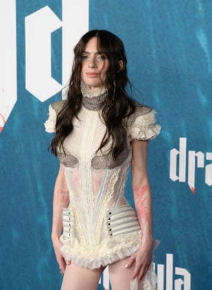 Dracula Premiere - Los Angeles, USA LOS ANGELES, USA. February 03, 2026: Zoe Bleu at the premiere for Dracula at the TCL Chinese Theatre. Los Angeles CA USA  Copyright: xPaulxSmith Featureflashx