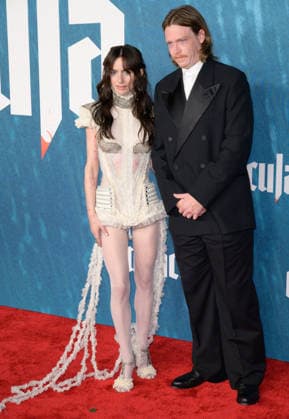 Dracula Premiere - Los Angeles, USA LOS ANGELES, USA. February 03, 2026: Zoe Bleu & Caleb Landry Jones at the premiere for Dracula at the TCL Chinese Theatre. Los Angeles CA USA  Copyright: xPaulxSmith Featureflashx