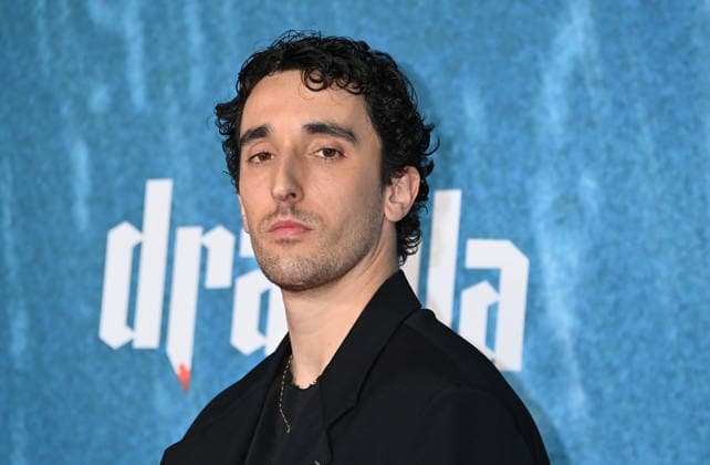 ˜Dracula™ Los Angeles Premiere Ewens Abid arriving at the Dracula? Los Angeles premiere held at the TCL Chinese Theatre on February 3, 2026 in Hollywood, Ca. Hollywood TCL Chinese Theatre California USA Copyright: xTammiexArroyox xAFF-USA.comx