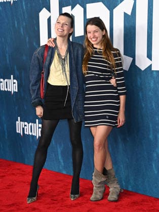 ˜Dracula™ Los Angeles Premiere Milla Jovovich and Ever Anderson arriving at the Dracula? Los Angeles premiere held at the TCL Chinese Theatre on February 3, 2026 in Hollywood, Ca. Hollywood TCL Chinese Theatre California USA Copyright: xTammiexArroyox xAFF-USA.comx