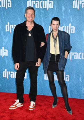 ˜Dracula™ Los Angeles Premiere Paul W. S. Anderson and Milla Jovovich arriving at the Dracula? Los Angeles premiere held at the TCL Chinese Theatre on February 3, 2026 in Hollywood, Ca. Hollywood TCL Chinese Theatre California USA Copyright: xTammiexArroyox xAFF-USA.comx