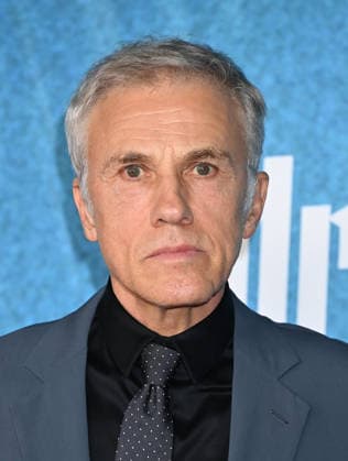 ˜Dracula™ Los Angeles Premiere Christoph Waltz arriving at the Dracula? Los Angeles premiere held at the TCL Chinese Theatre on February 3, 2026 in Hollywood, Ca. Hollywood TCL Chinese Theatre California USA Copyright: xTammiexArroyox xAFF-USA.comx