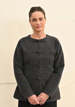 03 February, 2026 - Los Angeles, California - Amanda Peet. Apple TV Press Day held at Barker Hangar in Los Angeles. Santa Monica USA - ZUMAa123 20260203_zaa_a123_162 Copyright: xADx