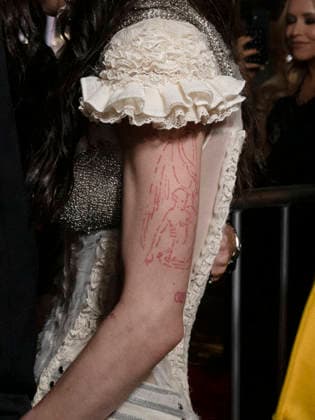 February 3, 2026, Hollywood, California, USA: ZOo¹ BLEU attends the Dracula Los Angeles red carpet Premiere. Hollywood USA - ZUMAb173 20260203_aap_b173_041 Copyright: xBillyxBennightx
