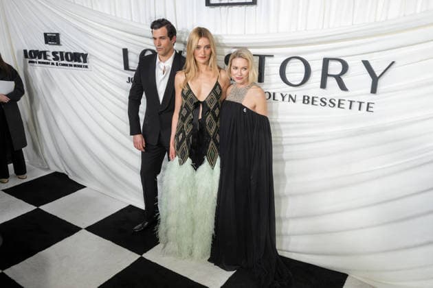 FX s Love Story: John F. Kennedy Jr. & Carolyn Bessette Limited Series Premiere in New York, USA - 03 Feb 2026 (L-R) Paul Anthony Kelly, Sarah Pidgeon and Naomi Watts attend FX s Love Story: John F. Kennedy Jr. & Carolyn Bessette Limited Series Premiere at Carnegie Hall. New York United States Copyright: xRonxAdarx xSOPAxImagesx _radar_lovestory_20260203_01464