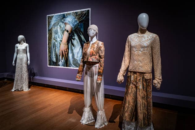 Berlin Mitte Tiergarten the Kulturforum Gemäldegalerie as part of Fashion Week Gallery Looks Fashion stagings in the Gemäldegalerie 04 02 2026 Kulturforum