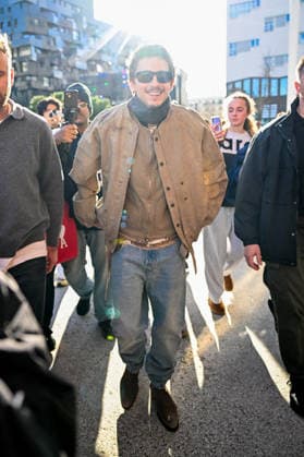 Timothée Chalamet makes a stylish appearance at the Marty Supreme pop up store in Paris, France, on February 4, 2026 Yehiel Chekroune Bestimage Timothée Chalamet makes a stylish appearance at the Marty Supreme pop up shop in Paris, France, on February 4, 2026 Paris France  Copyright: xYehielxChekrounex xBestimagexYehielxChekrounex xBestimagex