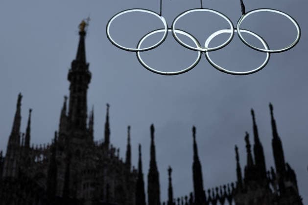 Illustration and atmosphere in Milan before the start of the Olympics Winter Games Olympic rings illuminations are pictured in Piazza Duomo ahead of the Milano Cortina 2026 Olympic Games, in Milan on February 4, 2026. Photo by Alexis Jumeau ABACAPRESS.COM Milan  Copyright: xJumeauxAlexis ABACAx