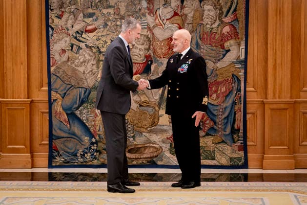 The King receives in audience Admiral Cavo Dragone King Felipe VI i receives in audience the Chairman of the NATO Military Committee, Cavo Dragone d , at the Zarzuela, on February 4, 2026, in Madrid Spain NATO and Defense representatives meet in Madrid in two bilateral meetings The two meetings, known as Step 3 , will study the capabilities allocated by NATO for the period 2025 2029 04 FEBRUARY 2026 A Pé Madrid Madrid Madrid Spain  Copyright: xA.xPÃ rezxMecax 7265893