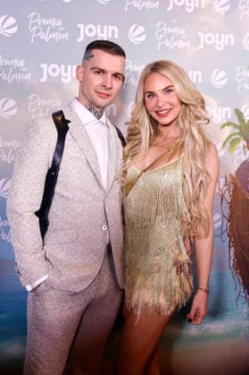 Reality star Eric Stehfest and girlfriend Franziska Temme attend the season premiere of Promis unter Palmen by Sat 1 and Joyn at the Cinenova cinema in Cologne, 04 02 2026 NRW Germany Copyright: xChristophxHardtx