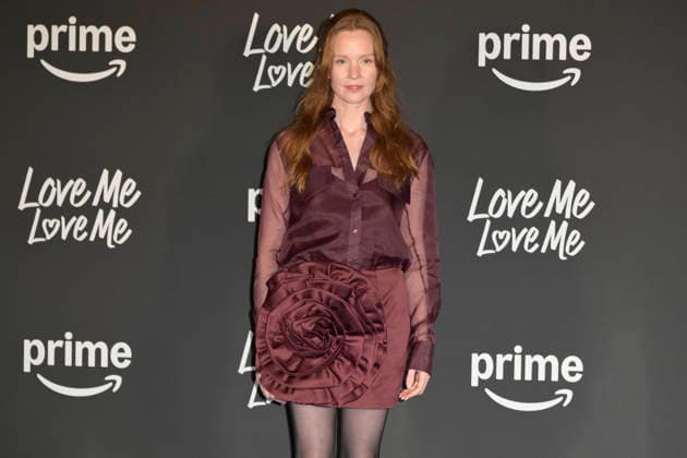 Love Me Love Me blu carpet in Rome, Italy - 04 Feb 2026 Elizabeth Kinnear attends the blu carpet of Prime Video movie Love Me Love Me at Auditorium Parco della Musica. Rome Italy Copyright: xMarioxCartellix xSOPAxImagesx _DSC1883