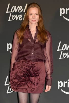 Love Me Love Me blu carpet in Rome, Italy - 04 Feb 2026 Elizabeth Kinnear attends the blu carpet of Prime Video movie Love Me Love Me at Auditorium Parco della Musica. Rome Italy Copyright: xMarioxCartellix xSOPAxImagesx _DSC1884