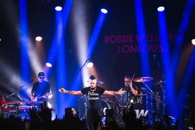 Robbie Williams performing at Barrowlands in Glasgow on 04 February 2026. Robbie Williams performing at Barrowlands in Glasgow on 04 February 2026 as part of his Long 90™s tour performing ˜Life Thru a Lens™ and new album ˜Britpop™ in full. Robbie Williams is a British singer and songwriter best known for solo singles ˜Angels™ and ˜Feel™ and as a member of the pop group Take That., Credit:Adam Hampton-Matthews Avalon  Copyright: xAdamxHampton-Matthewsx xAvalonx 1072125046