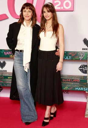 Sophie Marceau, Thaïs Alessandrin Avant première du film Lol 2 0 au Grand Rex à Paris le 4 février 2026 Christophe Aubert Bestimage Preview screening of the film Lol 2 0 at the Grand Rex cinema in Paris on 4 February 2026 Paris France  Copyright: xChristophexAubertxviaxBestimagexChristophexAubertxviaxBestimagex