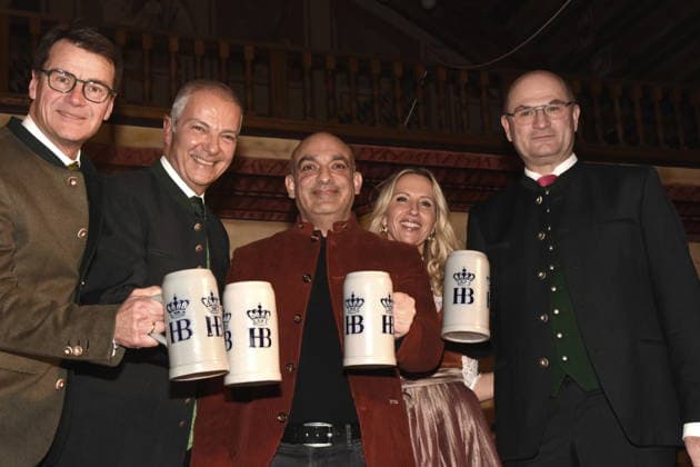Dr Joerg Lehmann New State Court Braeuhaus Director Dr Michael Moeller State Court Braeuhaus Director a D Diango Asuel Cabaret Artist Katja Wunderlich Presenter Albert Fueracker Minister of Finance Munich 04 02 2026 Court Braeuhaus Takeover New State Court Braeuhaus Director Dr Joerg Lehmann Photo Munich