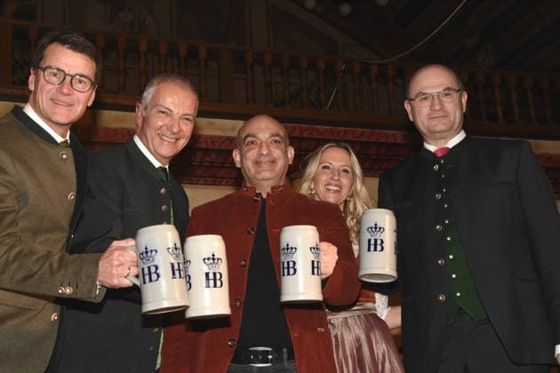 Dr Joerg Lehmann New State Court Braeuhaus Director Dr Michael Moeller State Court Braeuhaus Director a D Diango Asuel Cabaret Artist Katja Wunderlich Presenter Albert Fueracker Minister of Finance Munich 04 02 2026 Court Braeuhaus Takeover New State Court Braeuhaus Director Dr Joerg Lehmann Photo Munich