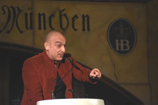 Diango Asuel cabaret artist Munich 04 02 2026 Hofbraeuhaus Uebernahme Neuer Staatlicher Hofbreaeuhauses Direktor Dr. Joerg Lehmann Foto Muenchen