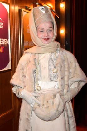 Britt Kania at the premiere of the play Klangrazzia 2 0 at the Bar jeder Vernunft Berlin, 04 02 2026 Foto:xM.xBehrensx xFuturexImagex klangrazzia_6210
