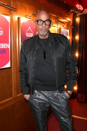 Pierre Sanoussi Bliss at the premiere of the play Klangrazzia 2 0 at the Bar jeder Vernunft Berlin, 04 02 2026 Foto:xM.xBehrensx xFuturexImagex klangrazzia_6230