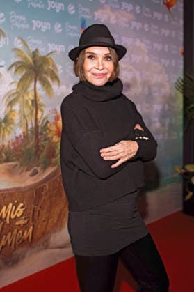 Anouschka Renzi at the premiere of the 4th season of the TV reality format Promis unter Palmen at the Cinenova cinema in Cologne, 04 02 2026 Foto:xT.xNgox xFuturexImagex palmen_6202