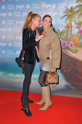 Promis unter Palmen Gina Lisa Lohfink and Giulia Siegel on the occasion of the premiere of the reality format Promis unter Palmen on 04 02 2026 at Cineova Cologne 20260204MWI107411
