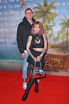 Promis unter Palmen Edith Stehfest with Damian Beyert on the occasion of the premiere of the reality format Promis unter Palmen on 04 02 2026 at Cineova Cologne 20260204MWI107742