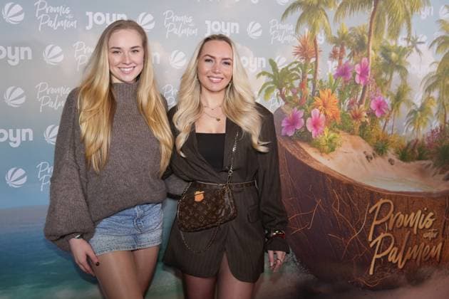 Promis unter Palmen Premiere 2026 Laura Peuker and Sarah Liebich at the premiere of the reality format Promis unter Palmen at CINENOVA Koeln on 04 02 2026 Koeln CINENOVA Nordrhein Westfalen
