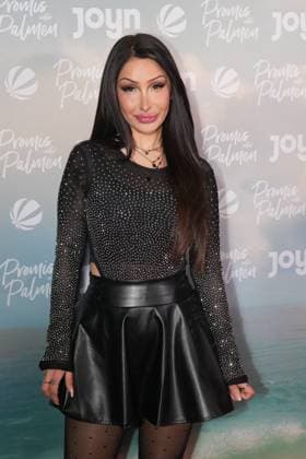 Promis unter Palmen Premiere 2026 Pinar Sevim at the premiere of the reality format Promis unter Palmen at CINENOVA Koeln on 04 02 2026 Koeln CINENOVA Nordrhein Westfalen