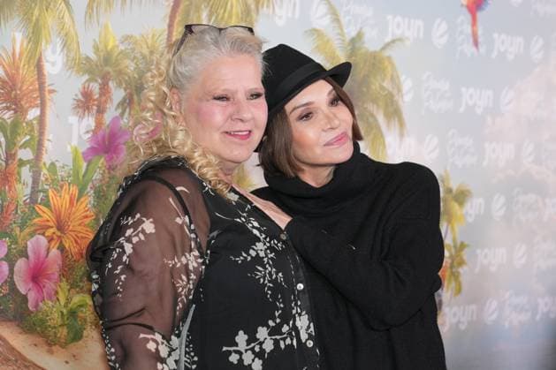 Promis unter Palmen Premiere 2026 Silvia Wollny and Anouschka Renzi at the premiere of the reality format Promis unter Palmen at CINENOVA Koeln on 04 02 2026 Koeln CINENOVA Nordrhein Westfalen