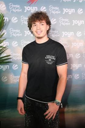 Promis unter Palmen Premiere 2026 Garry Secret at the premiere of the reality format Promis unter Palmen at CINENOVA Koeln on 04 02 2026 Koeln CINENOVA Nordrhein Westfalen