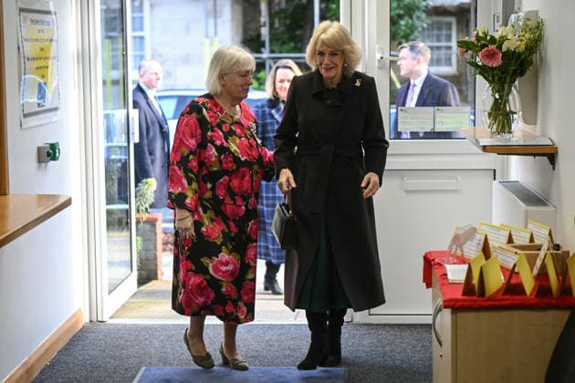 . 04 02 2026. London, United Kingdom. Queen Camilla at the opening of a library at Christ Church Primary School in London, as part of the National Year of Reading.  xPoolx xi-Imagesx IIM-26551-0003