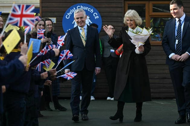 . 04 02 2026. London, United Kingdom. Queen Camilla at the opening of a library at Christ Church Primary School in London, as part of the National Year of Reading.  xPoolx xi-Imagesx IIM-26551-0005