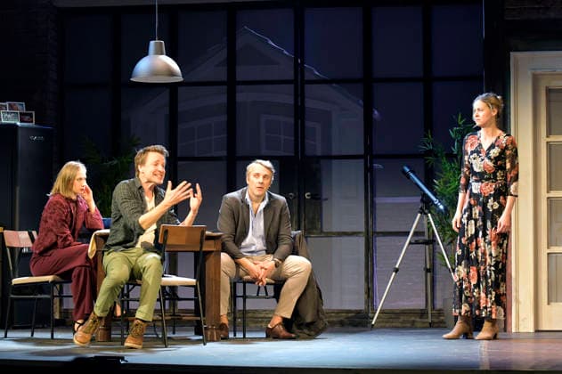 Alina Levshin, Max von Pufendorf, Stefan Rudolf and Jessica Ginkel at the photo rehearsal for the play 2 22 A Ghost Story at the Komödie am Kurfürstendamm in the Ernst Reuter Saal Berlin, 05 02 2026 Foto:xM.xBehrensx xFuturexImagex geistergeschichte_6216