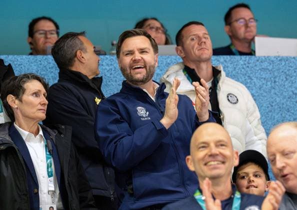 February 5, 2026, Milan, Lombardy, Italy: INT: Olympics 2026: Milano Cortina: U.S. Vice President JD VANCE reacts to a Team USA goal in the second period at theTeam USA vs. Czechia Women s Ice Hockey game at Milano Rho Ice Hockey Arena. Milan Italy - ZUMAh234 20260205_oly_h234_004 Copyright: xMarkxEdwardxHarrisx