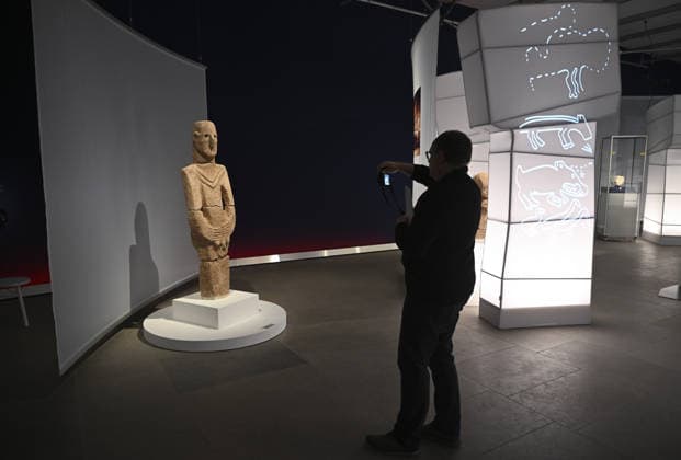 Gobeklitepe exhibition to open in Germany BERLIN, GERMANY - FEBRUARY 5: Gobeklitepe, known as the world’s oldest settlement and listed as a UNESCO World Heritage site, and the surrounding Tas Tepeler region are to be introduced with 93 selected artifacts in an exhibition in Germany, presenting the artistic expressions of early settled communities from birth and daily life to death across eight thematic sections, ahead of its opening in Berlin, Germany, on February 5, 2026. Halil Sagirkaya Anadolu Berlin Germany. Editorial use only. Please get in touch for any other usage.  Copyright: x2026xAnadoluxHalilxSagirkayax