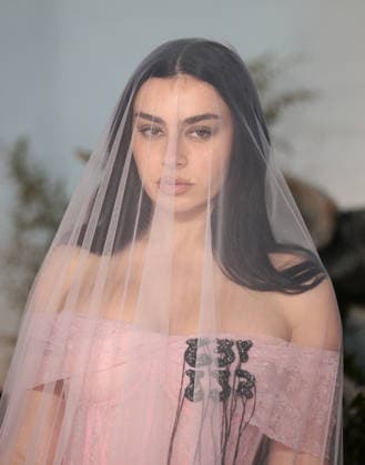 Wuthering Heights film premiere in London, UK, on The 5th February 2026 Charli XCX at Wuthering Heights film premiere in London, UK, on The 5th February 2026, Credit:James Shaw Avalon UNITED KINGDOM, LONDON, London  Copyright: xJamesxShawx xAvalonx 1072380896