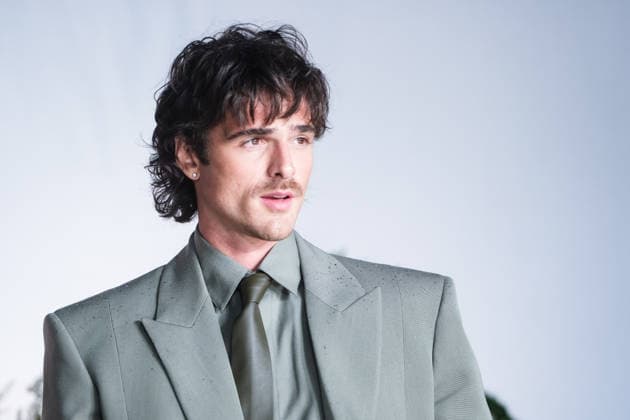 Entertainment Bilder des Tages Wuthering Heights film premiere on Thursday 5 February 2026 Jacob Elordi seen at the Wuthering Heights film premiere on Thursday 5 February 2026 at ODEON LUXE Leicester Square, London. ., Credit:Julie Edwards Avalon  Copyright: xJuliexEdwardsx xAvalonx 1072385269